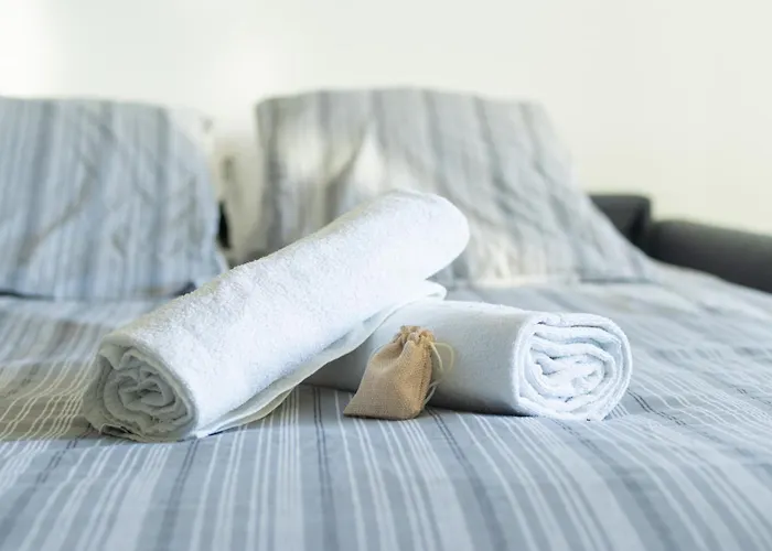 Апартаменты Climatise - Garage Prive - A Pied - Baie Des Anges Ла-Сьота